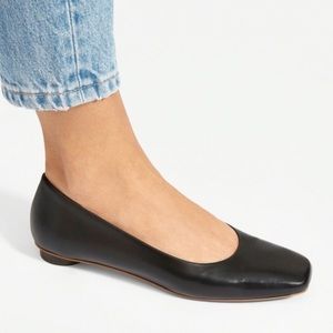 Everlane The 90’s Square Toe Flats Black Leather Upper Round Heel Size 8 Women’s